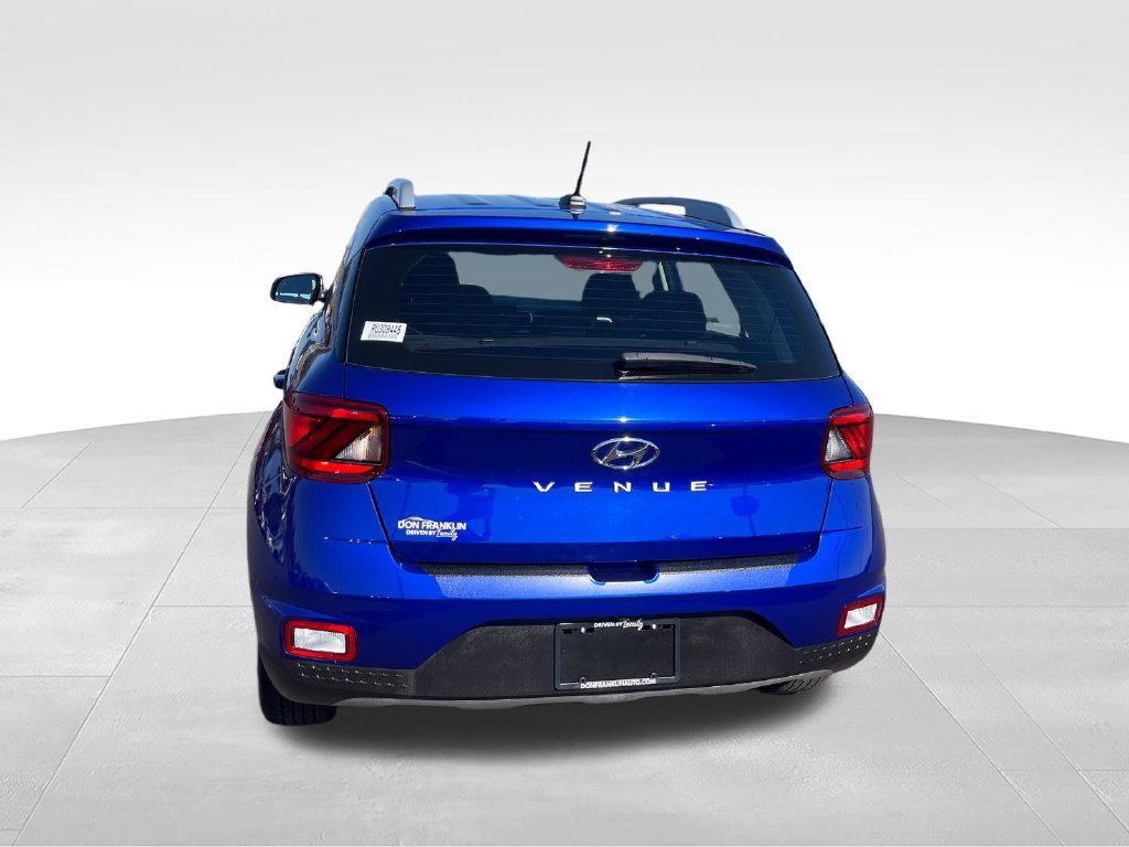Used 2024 Blue Hyundai SEL image 4