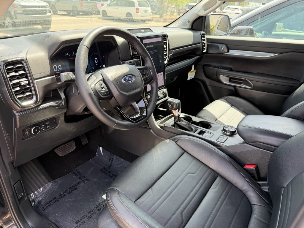 Used 2025 Shadow Black Ford LARIAT image 9