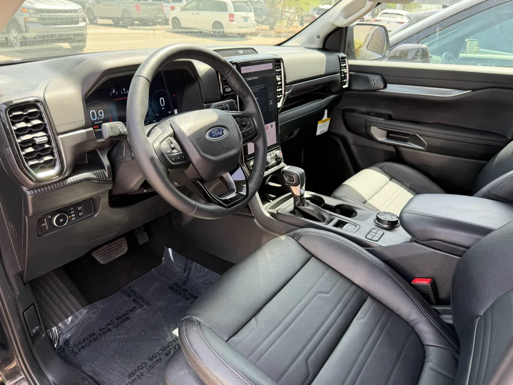 Used 2025 Shadow Black Ford LARIAT image 9