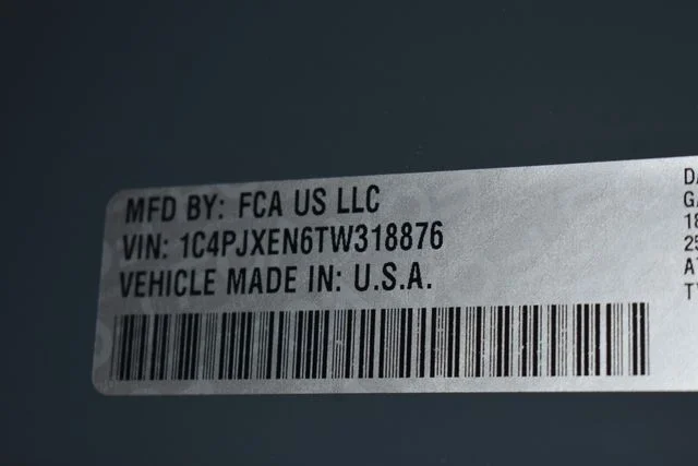 New 2026 Anvil Clear-Coat Exterior Paint Jeep Sahara image 40