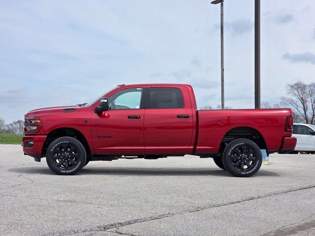 New 2026 Molten Red Pearl-Coat Exterior Paint RAM Big Horn image 4