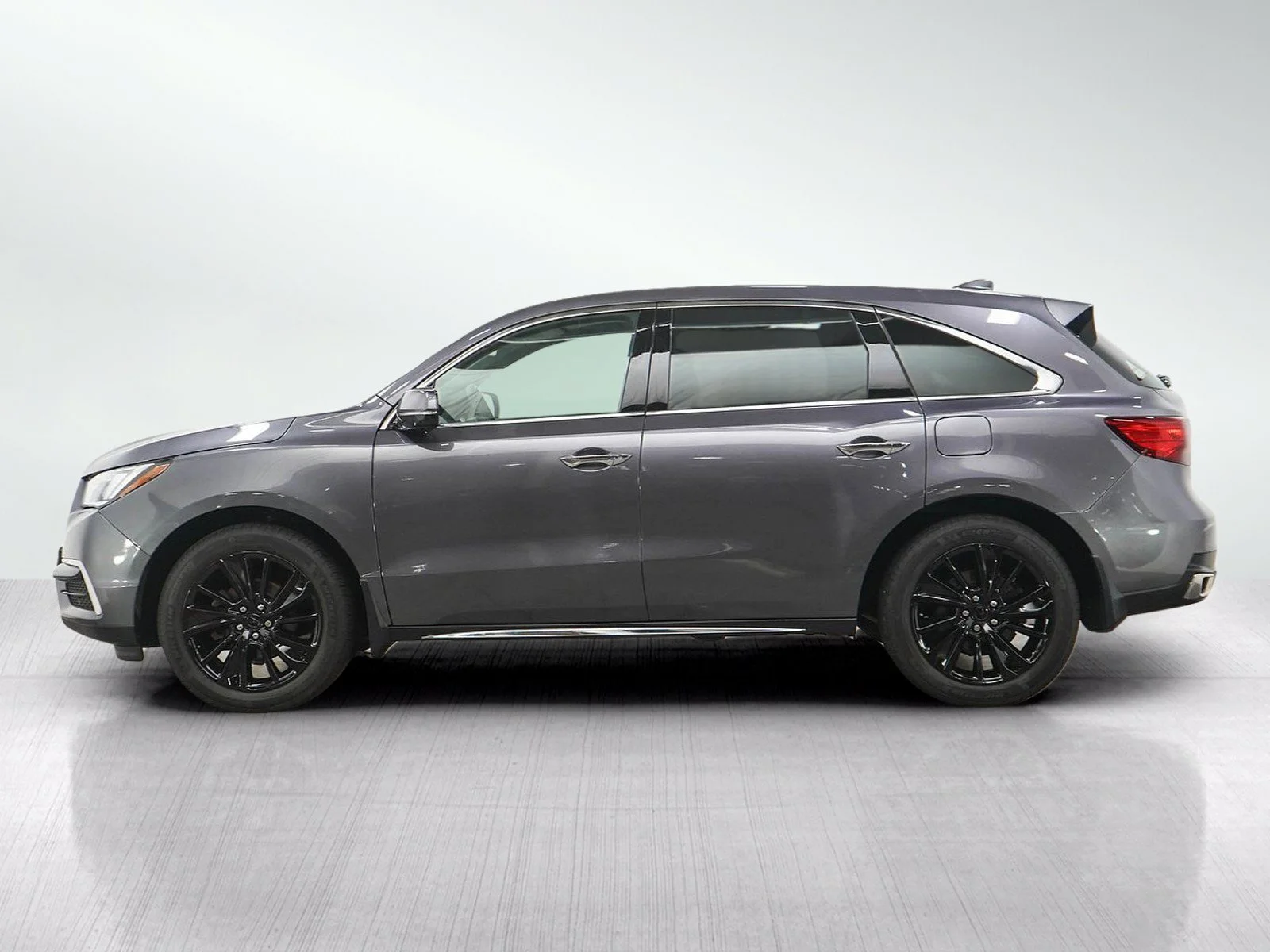 Used 2020 Acura MDX Tech with VIN 5J8YD4H46LL801056 for sale in Burnsville, Minnesota