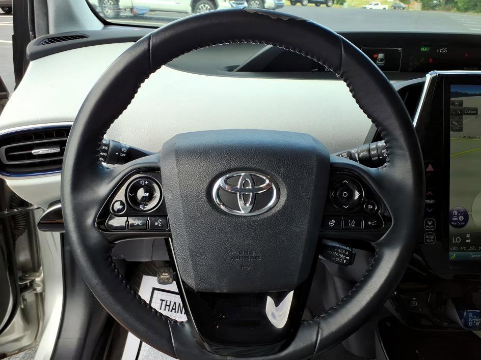 Used 2022 Classic Silver Metallic Toyota Limited image 24