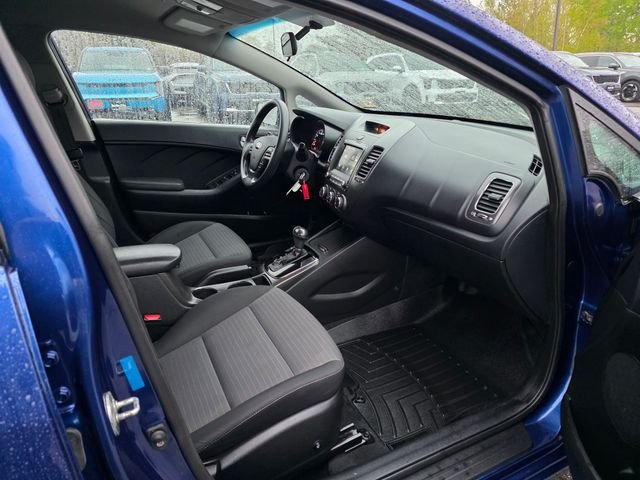 Used 2018 Blue Kia LX image 11