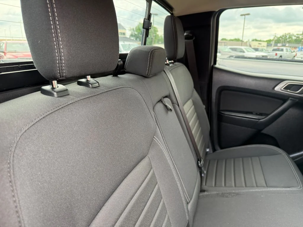 Used 2023 Green Ford XLT image 17