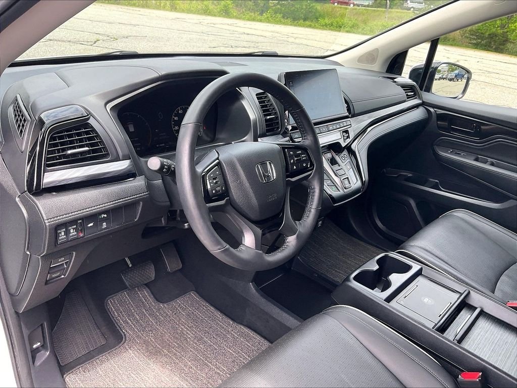 Used 2025 White Honda Elite image 8