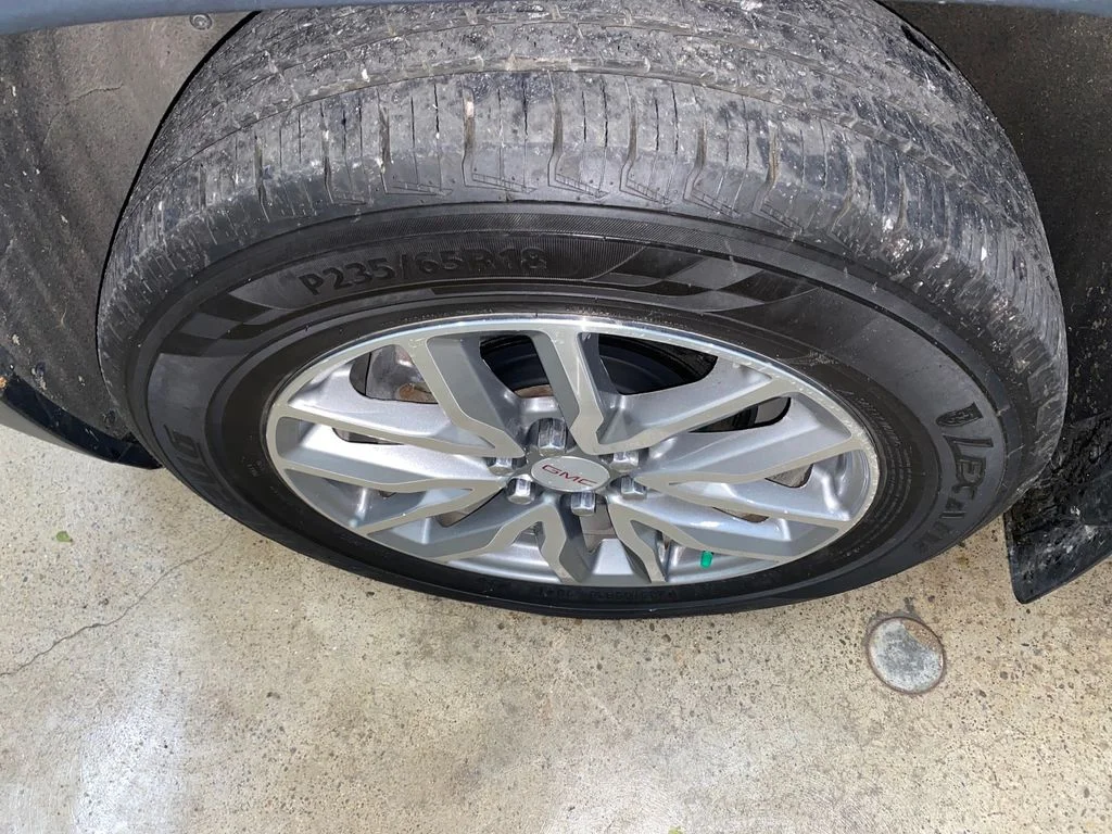 Used 2017 Red GMC SLE-2 image 17