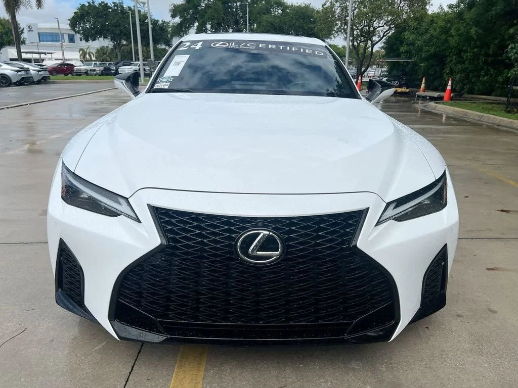 2024 Lexus IS 350 F SPORT - Photo 2