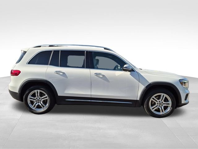 Used 2021  Mercedes-Benz GLB 250 image 3