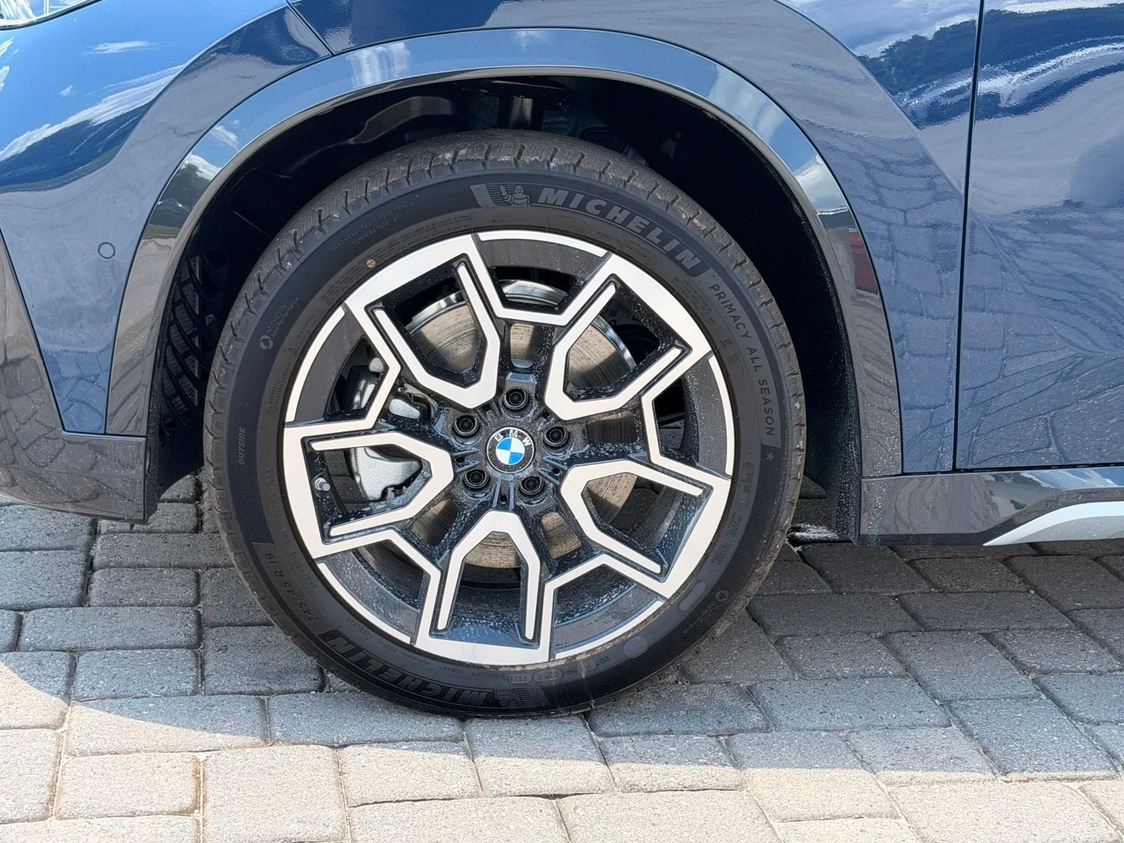 New 2026 Night Dusk Blue Metallic BMW xDrive28i image 13