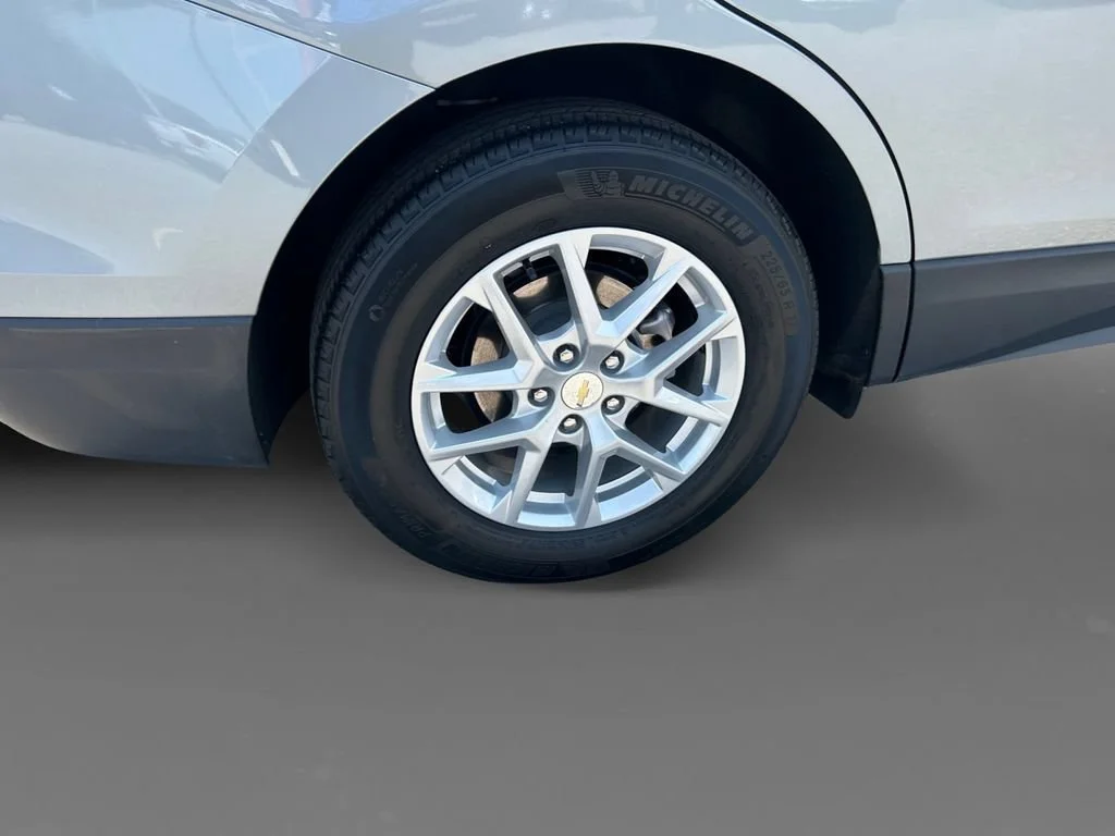 Used 2023 Sterling Gray Metallic Chevrolet LT image 10