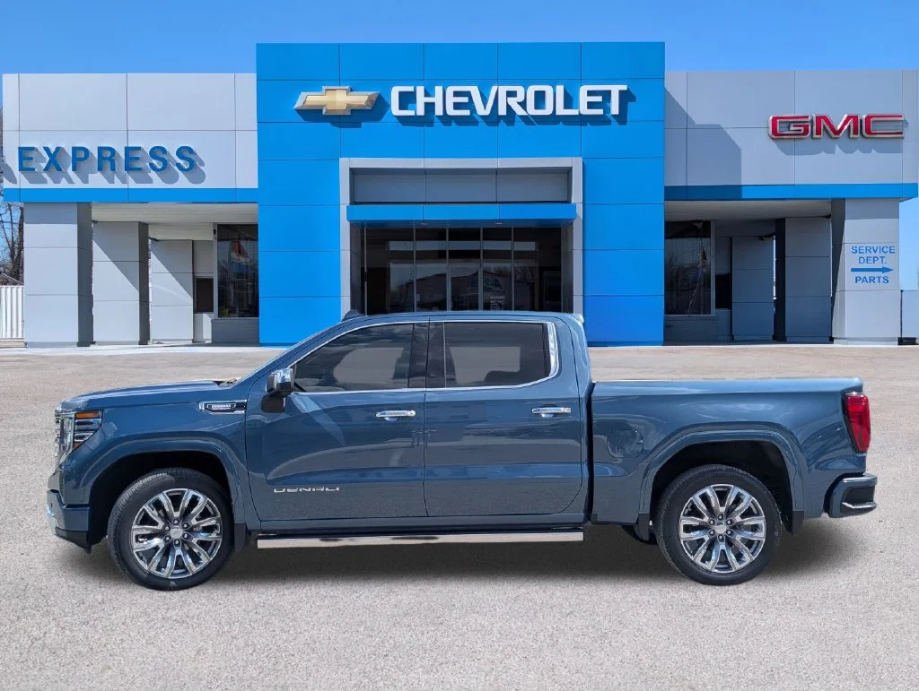Used 2026 Blue GMC Denali image 6