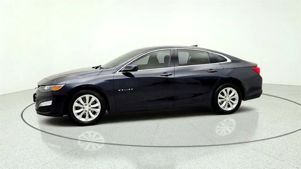 Used 2023 Not Specified Chevrolet 4dr Sedan 1LT image 8