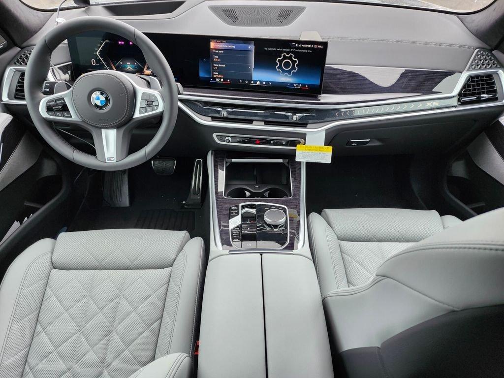 New 2026 Gray BMW xDrive40i image 11
