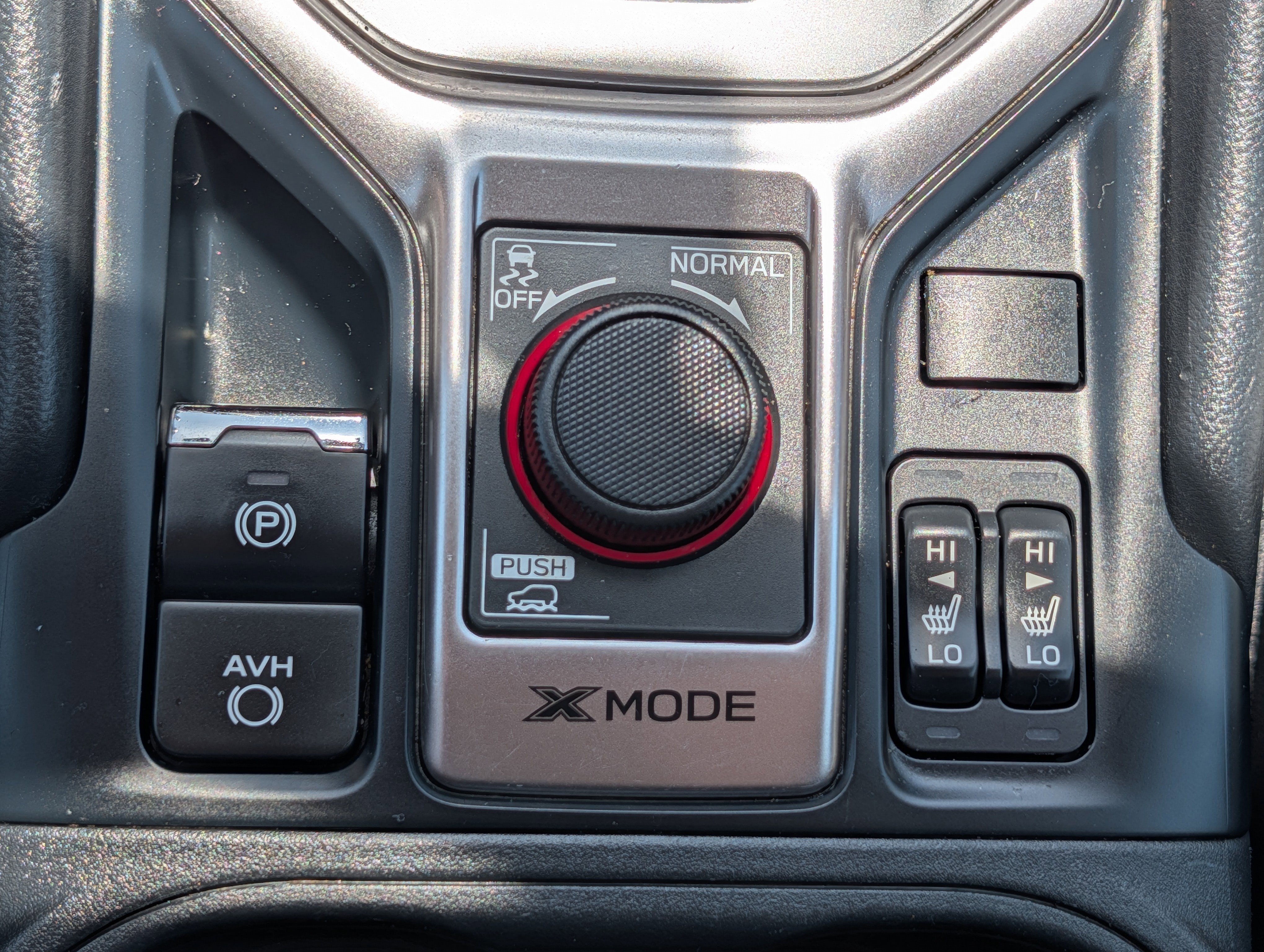 Used 2022 Crystal White Pearl Subaru Premium image 28