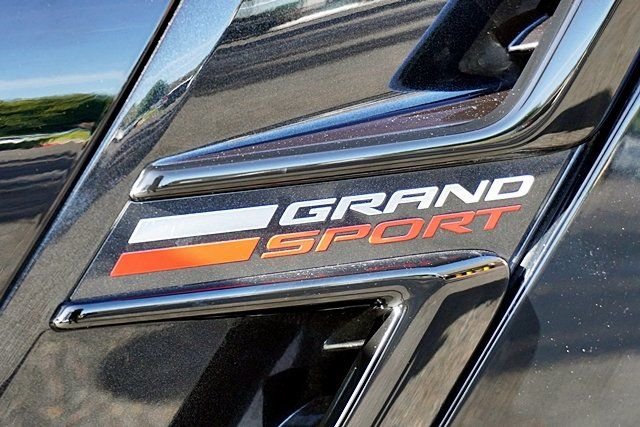Used 2019 Black Chevrolet Grand Sport image 9