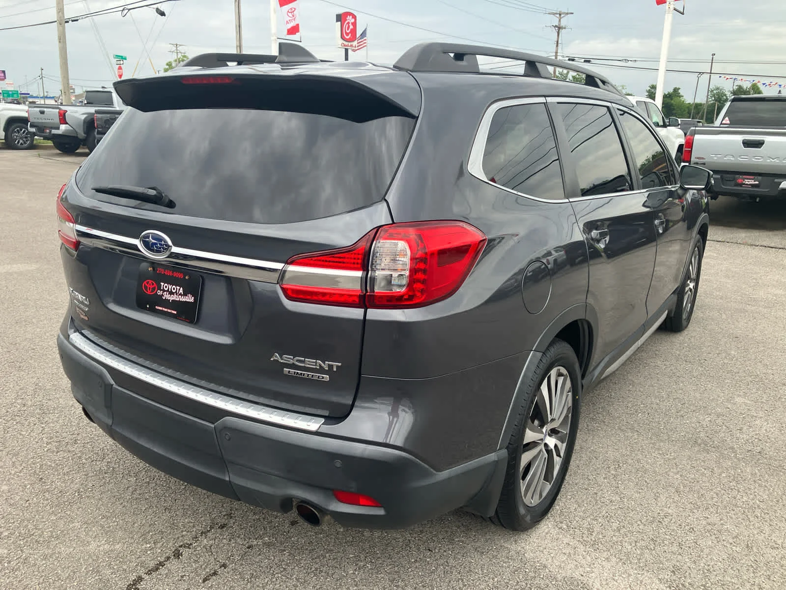 Used 2019 Magnetite Gray Metallic Subaru Limited image 7