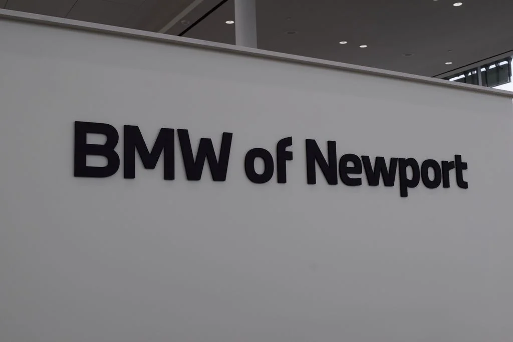 Certified Used 2025 Black Sapphire Metallic BMW xDrive40i image 36