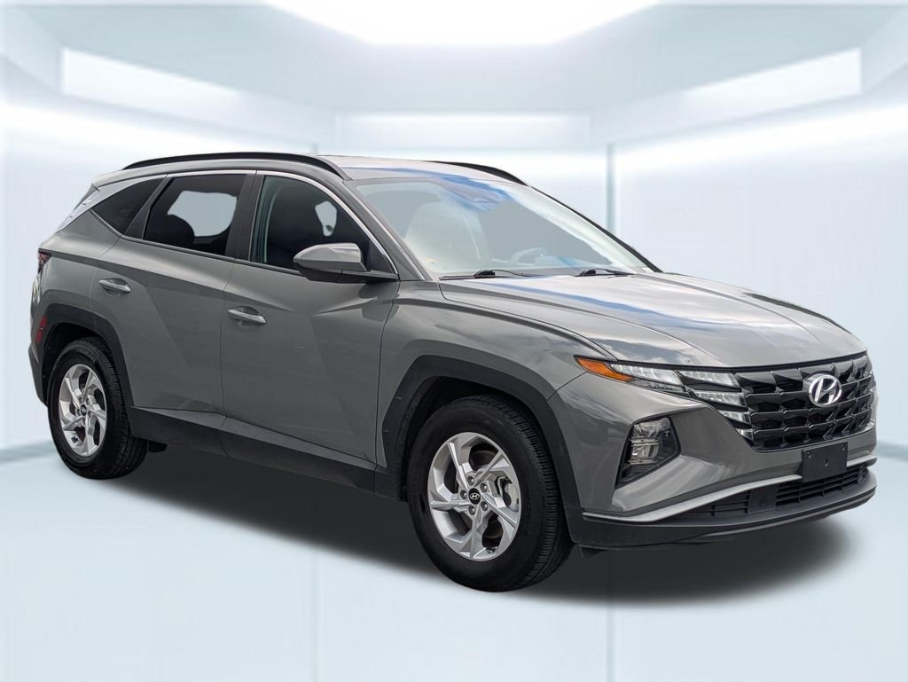 Used 2024 Gray Hyundai SEL image 7