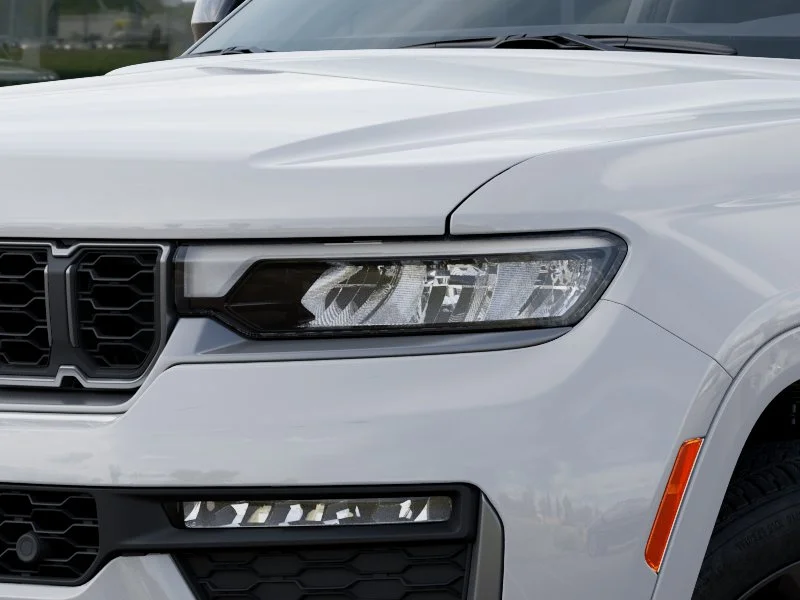 New 2026 Bright White Clearcoat Jeep Limited Reserve image 38