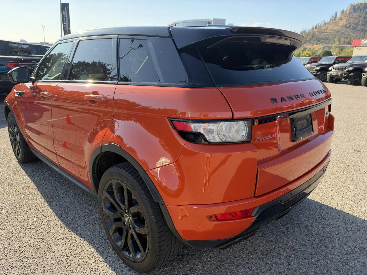 Used 2015 Orange Land Rover Dynamic Premium 5 image 4