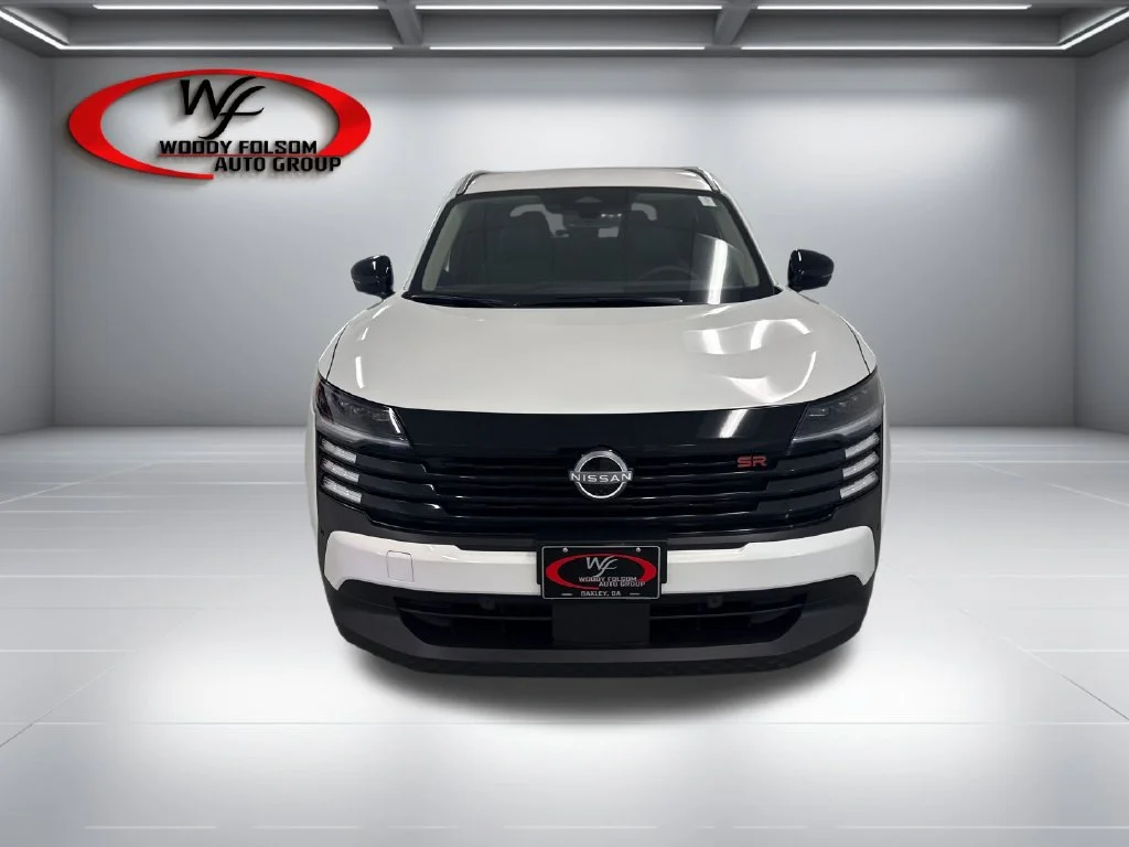 New 2026 White Nissan SR image 2