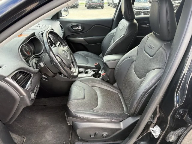 Used 2020 Black Jeep Limited image 20