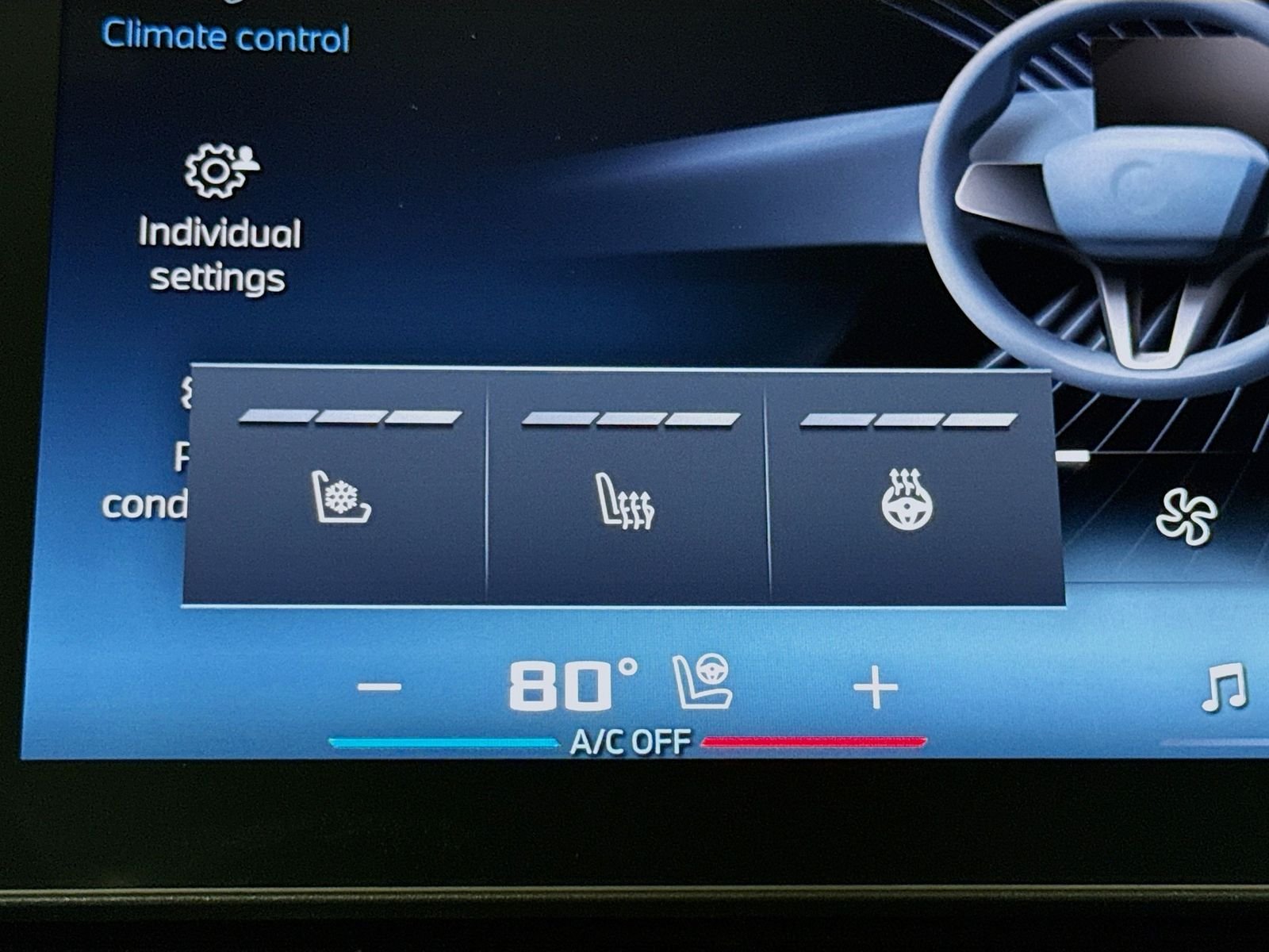 2026 BMW i7 M70 - Photo 21