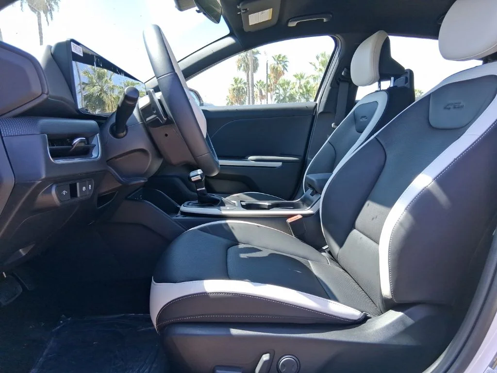 New 2026 White Kia GT-Line image 15