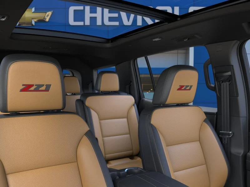 2027 Chevrolet Traverse Z71 - Photo 24