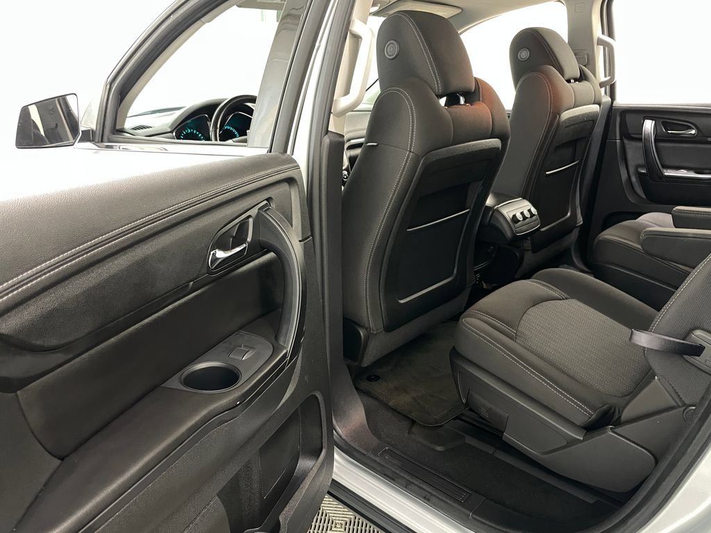 Certified Used 2015 SILVER ICE METALLIC Chevrolet LT image 44