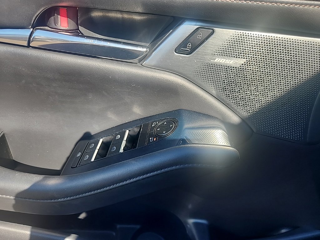 Used 2019 Machine Gray Metallic Mazda Premium image 25