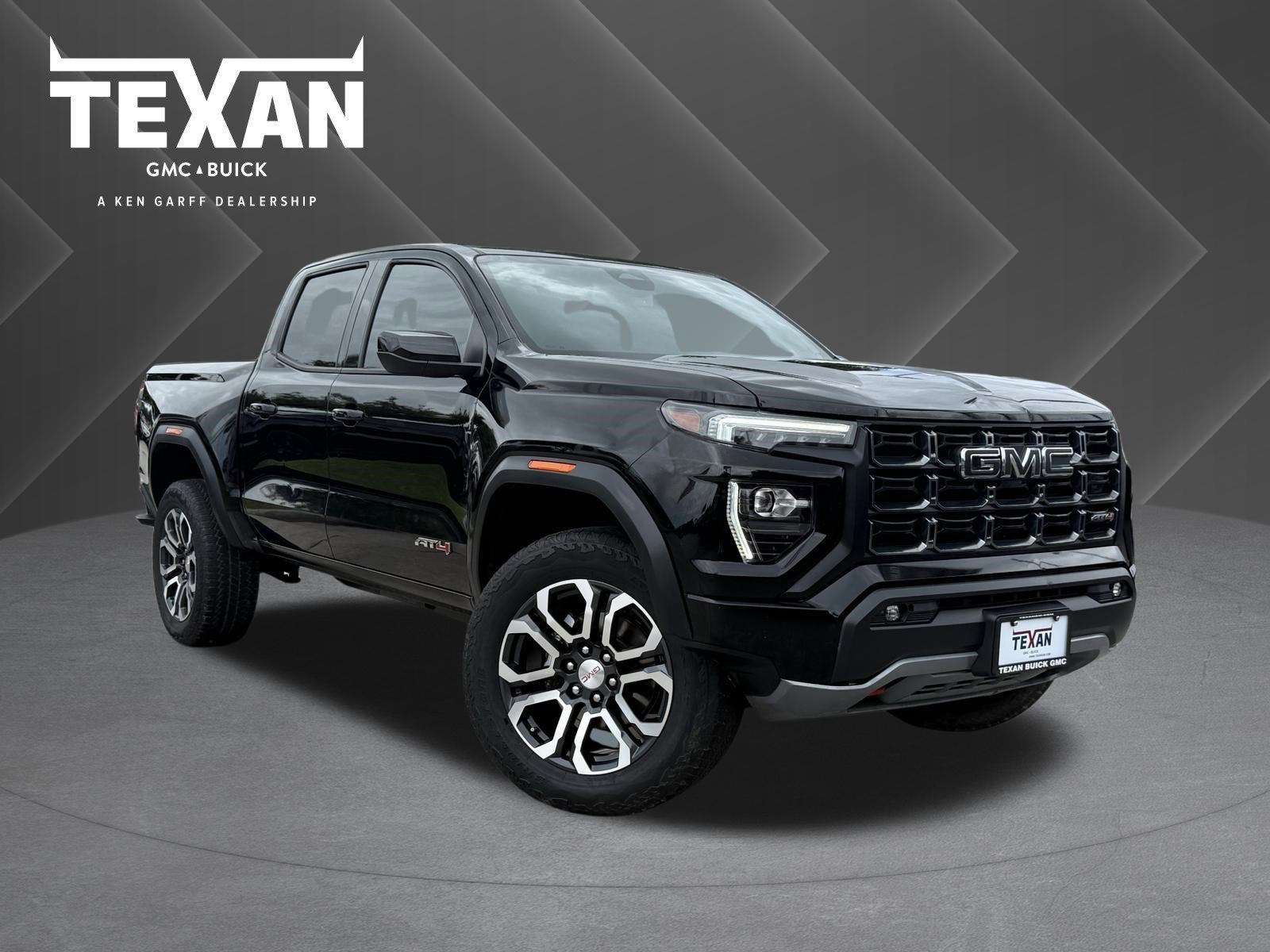 2023 GMC Canyon 4WD AT4 Crew Cab Short Box's photo
