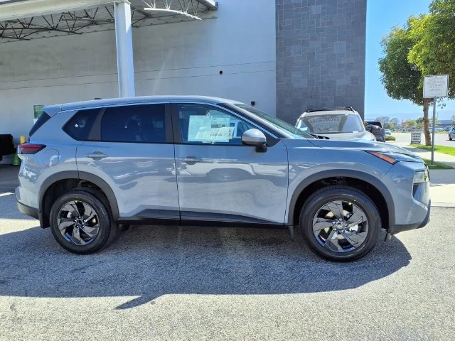 New 2027 Boulder Gray Pearl Nissan SV image 4