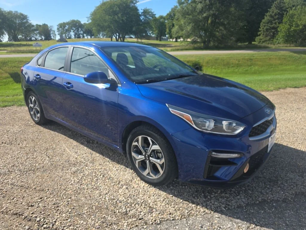 Used 2020 Kia FORTE LXS with VIN 3KPF24AD8LE231334 for sale in Spirit Lake, IA