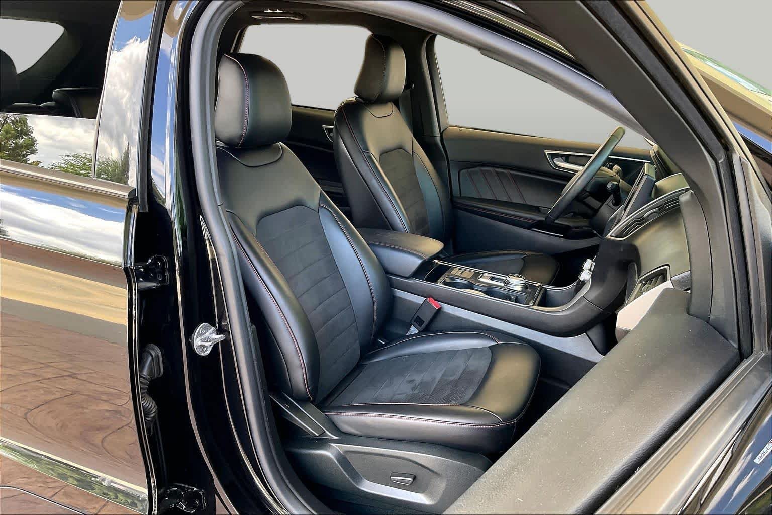 Pre-Owned 2022 Ford Edge ST-Line