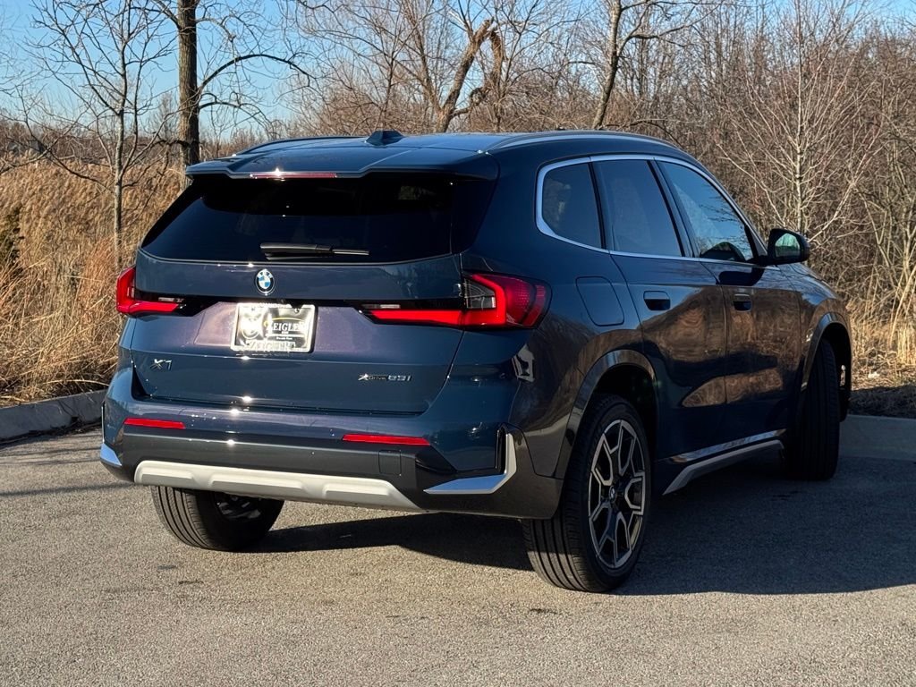 New 2026 Night Dusk Blue Metallic BMW xDrive28i image 6