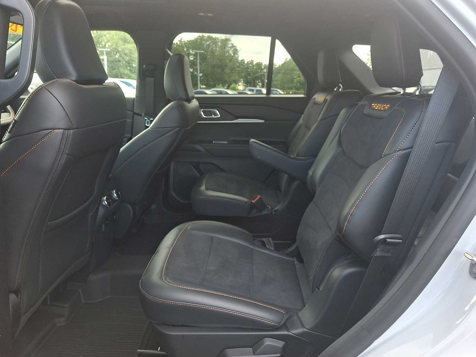 New 2026 Space White Metallic Ford Tremor® image 10