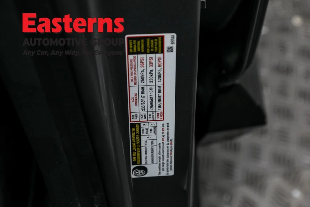 Used 2021 Gray Nissan S image 34