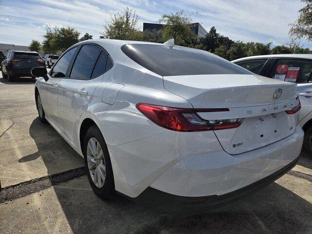 Used 2026 Ice Cap Toyota LE image 5