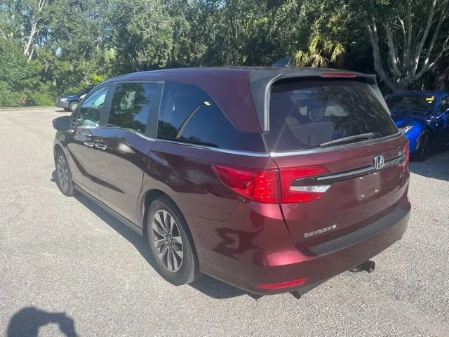 Used 2021 Maroon Honda EX-L image 4