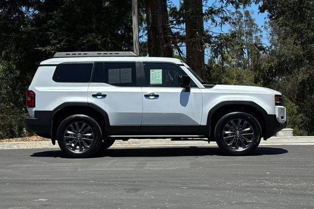 Certified Used 2026 PLATINUM WHITE PEARL MC. Toyota  image 25