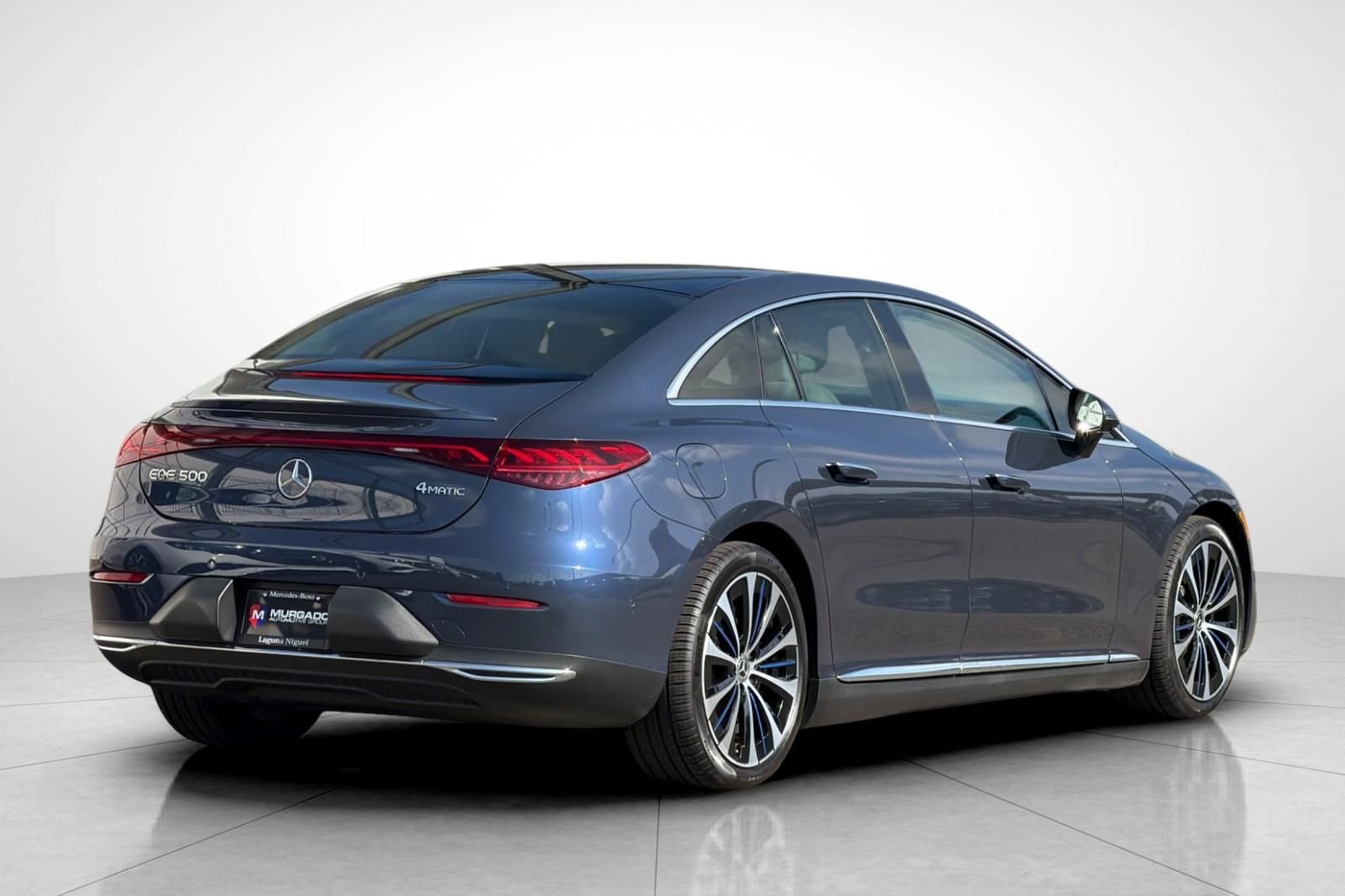 Used 2023 Blue Mercedes-Benz 500 Sedan image 14