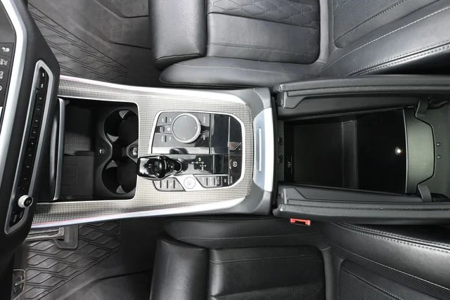2022 BMW X5 M50i - Photo 39