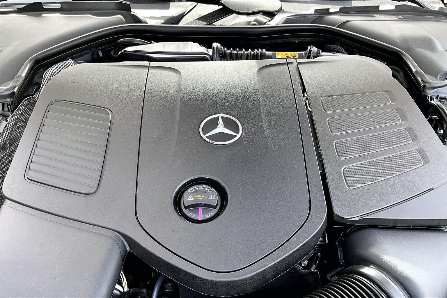 New 2026 Polar White Mercedes-Benz C 300 image 18