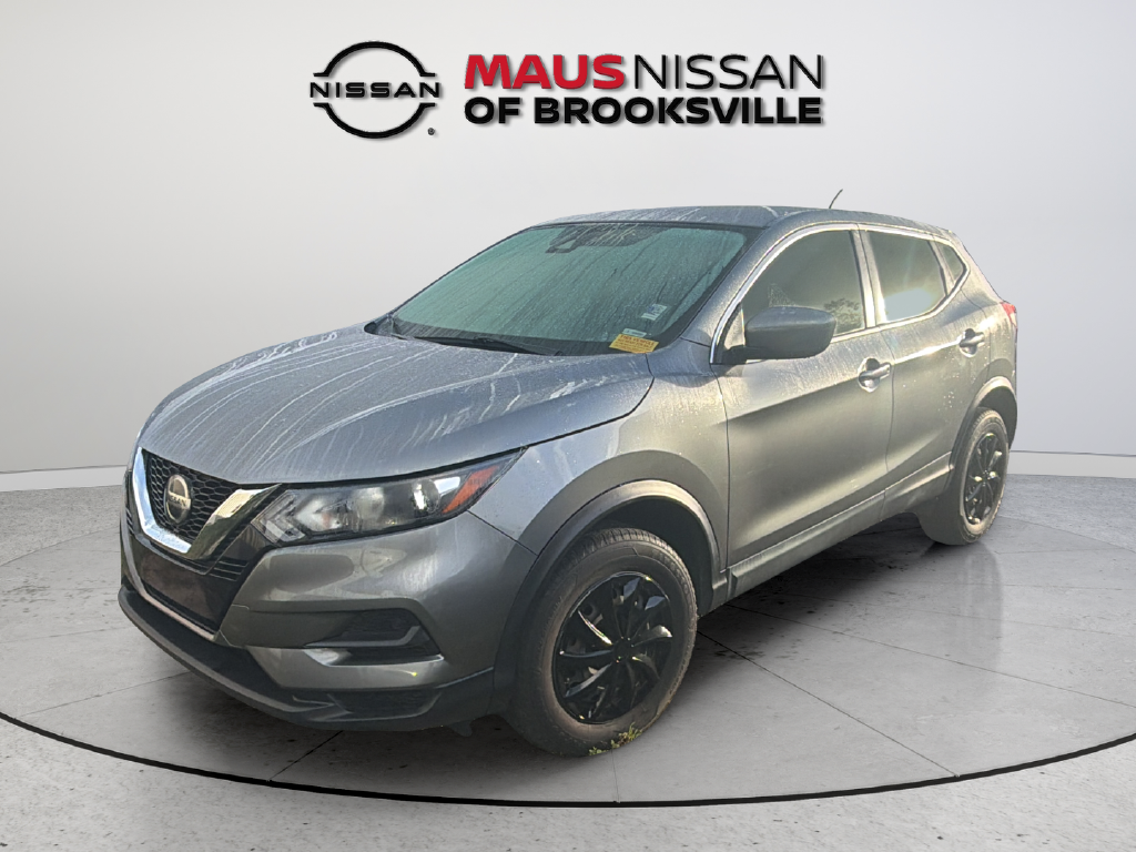 Used 2020 Gray Nissan S image 4