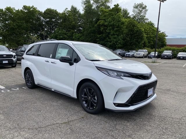 2026 Toyota Sienna XSE