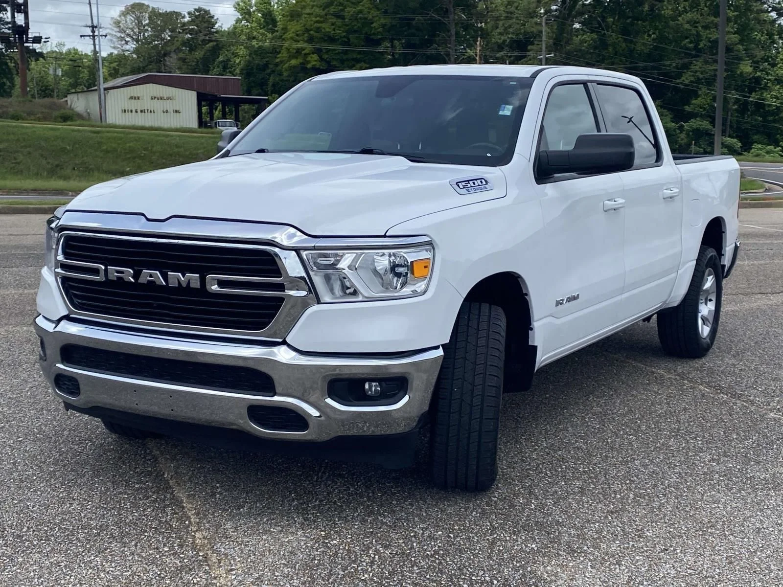 Used 2021 White Ram Big Horn/Lone Star image 3