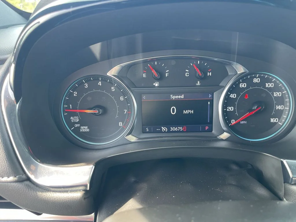 Used 2023 White Chevrolet LT image 15
