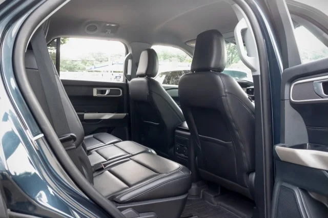 2023 Ford Explorer XLT - Photo 19